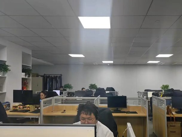 花呗人工客服：信任与解决方案的桥梁